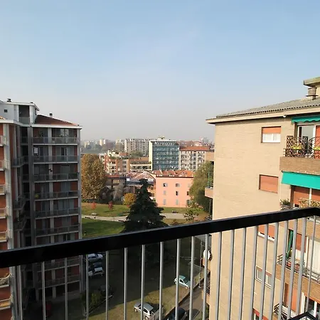 House Navigli דירה *